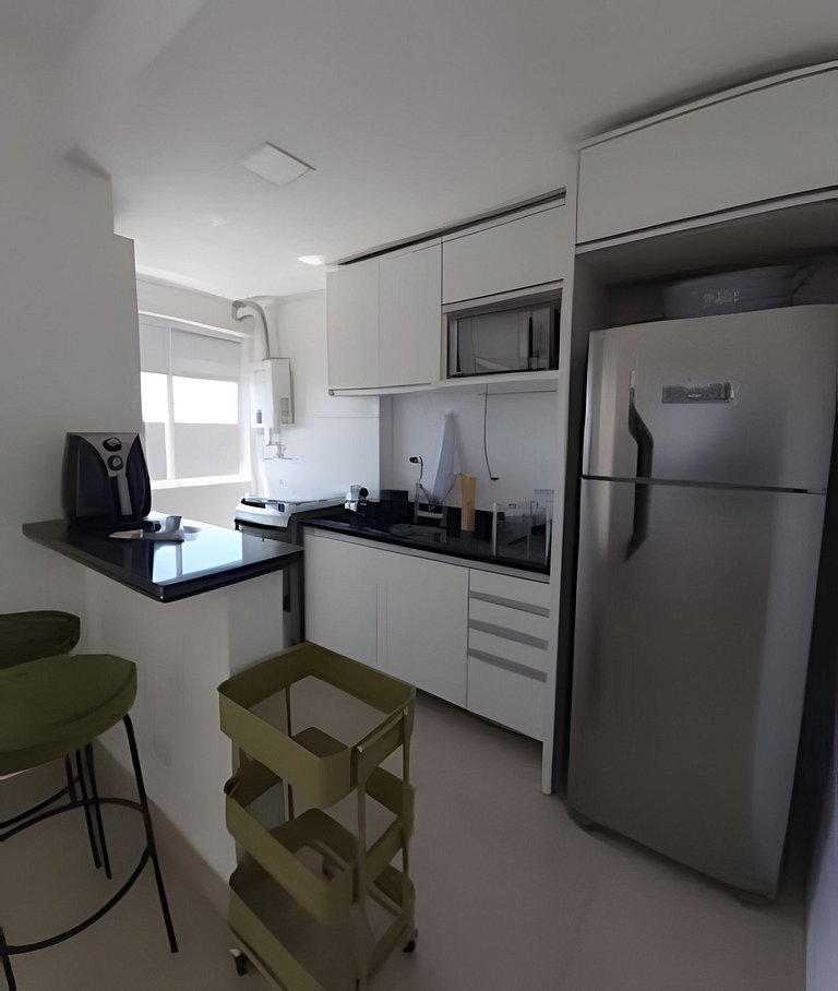 CB3: Dúplex central com linda vista e conforto